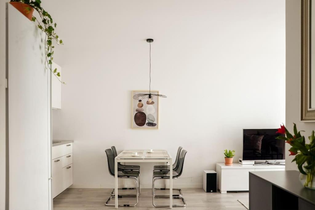Platinum Jaglana Apartment - Wyspa Spichrzow グダニスク エクステリア 写真